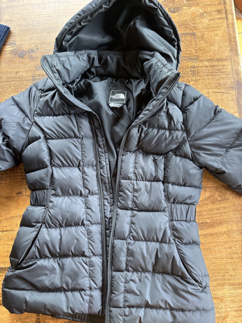 Women’s North Face Down Puffer jacket